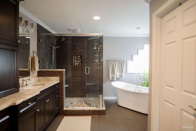 1900 E De Soto St, Pensacola, FL 32501