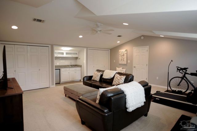 1900 E De Soto St, Pensacola, FL 32501