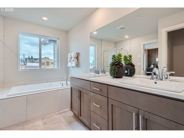 2605 S 8th Way, Ridgefield, WA 98642