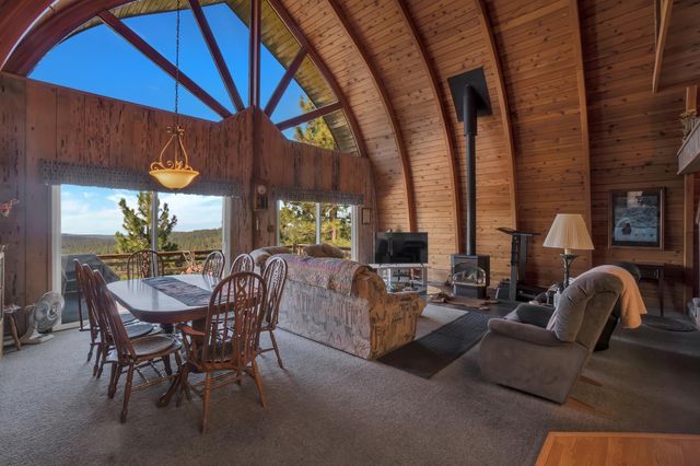 1262 Pebble Beach Way, Arnold, CA 95223