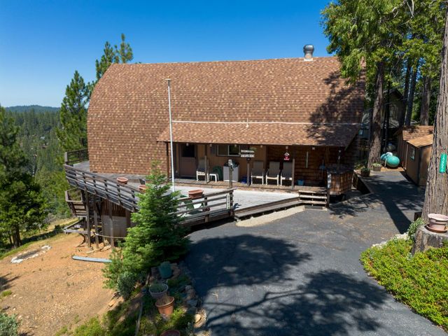 1262 Pebble Beach Way, Arnold, CA 95223