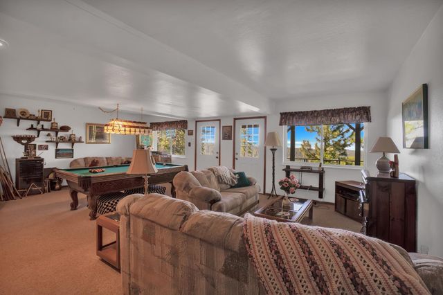 1262 Pebble Beach Way, Arnold, CA 95223