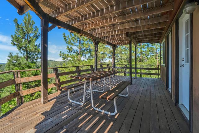 1262 Pebble Beach Way, Arnold, CA 95223