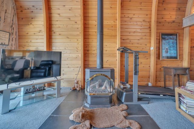 1262 Pebble Beach Way, Arnold, CA 95223