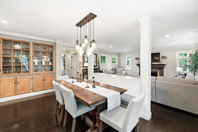 43 Hayes Ave, Lexington, MA 02420