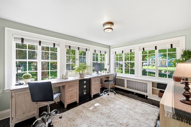 43 Hayes Ave, Lexington, MA 02420