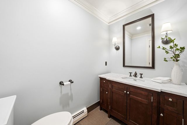 43 Hayes Ave, Lexington, MA 02420