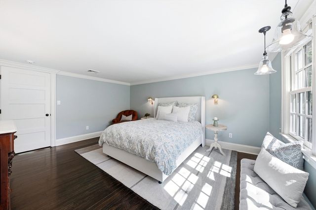 43 Hayes Ave, Lexington, MA 02420