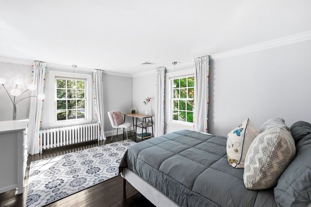 43 Hayes Ave, Lexington, MA 02420