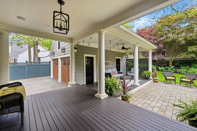 43 Hayes Ave, Lexington, MA 02420