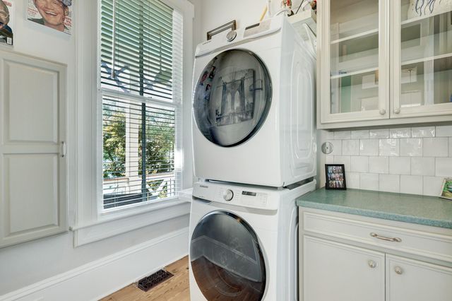 1717 Church Street, Galveston, TX 77550