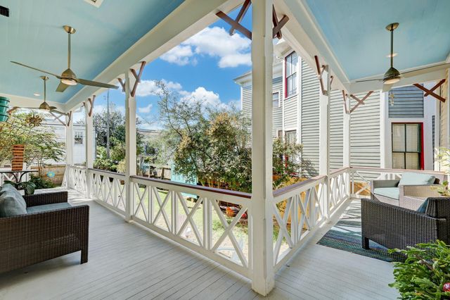 1717 Church Street, Galveston, TX 77550