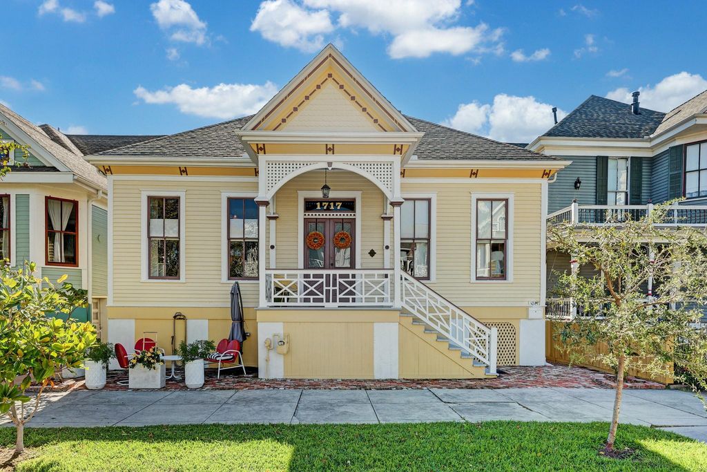 1717 Church Street, Galveston, TX 77550