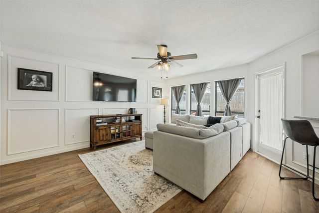2709 Edinboro Drive, Arlington, TX 76012