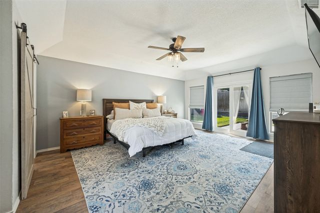 2709 Edinboro Drive, Arlington, TX 76012