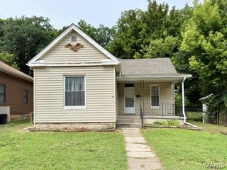 1209 Fulton Avenue, Hannibal, MO 63401
