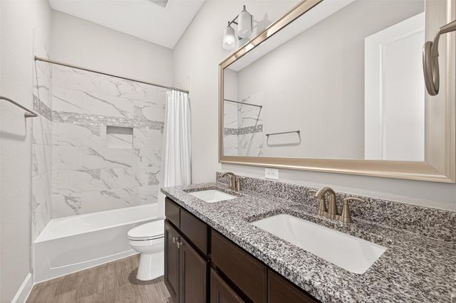 2207 Carrol Creek Drive, Richmond, TX 77469