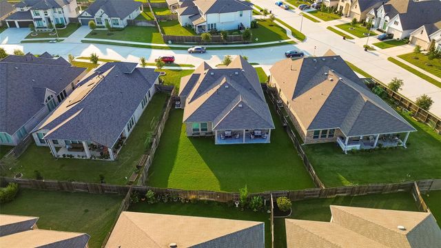 2207 Carrol Creek Drive, Richmond, TX 77469