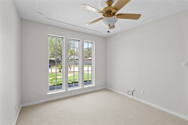 1106 Almond Drive, Mansfield, TX 76063