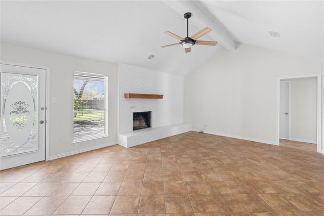 1106 Almond Drive, Mansfield, TX 76063