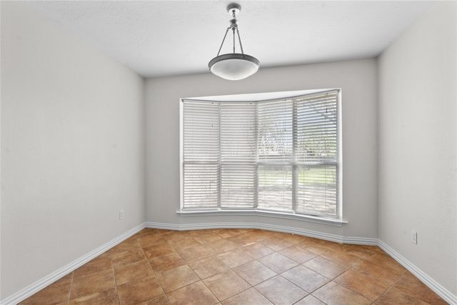 1106 Almond Drive, Mansfield, TX 76063