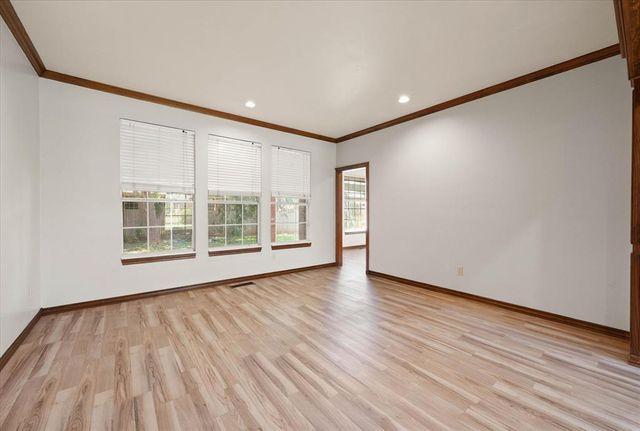 4104 Devon Drive, Edmond, OK 73034