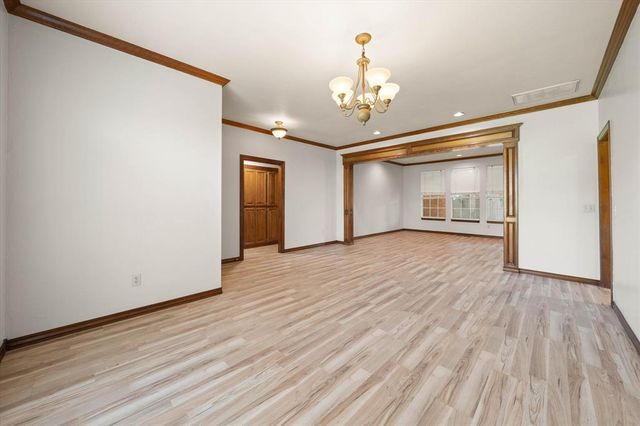 4104 Devon Drive, Edmond, OK 73034