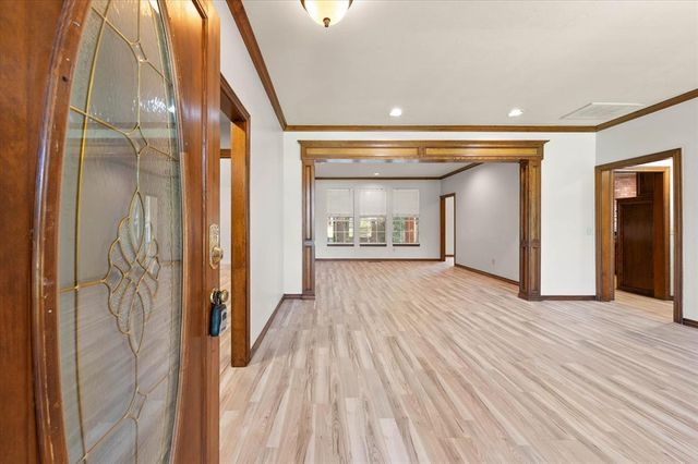 4104 Devon Drive, Edmond, OK 73034