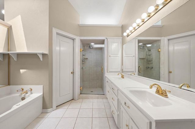 4104 Devon Drive, Edmond, OK 73034