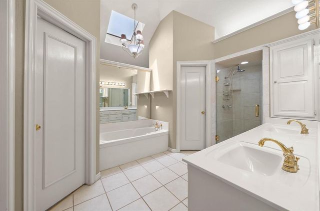 4104 Devon Drive, Edmond, OK 73034
