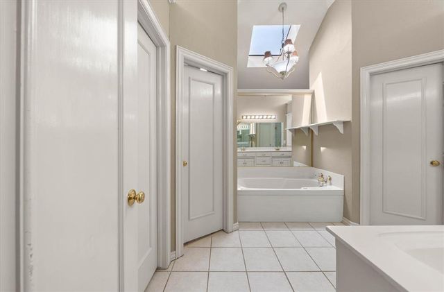 4104 Devon Drive, Edmond, OK 73034