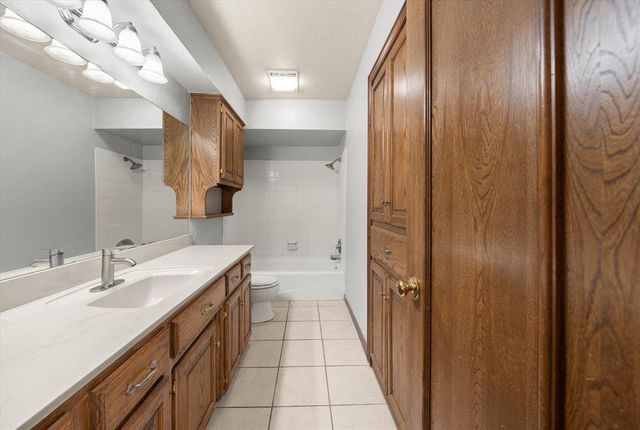 4104 Devon Drive, Edmond, OK 73034