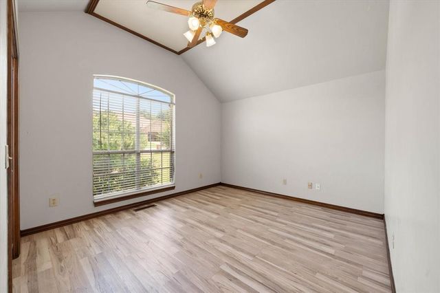 4104 Devon Drive, Edmond, OK 73034