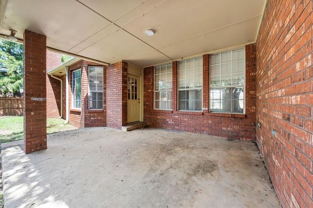 4104 Devon Drive, Edmond, OK 73034