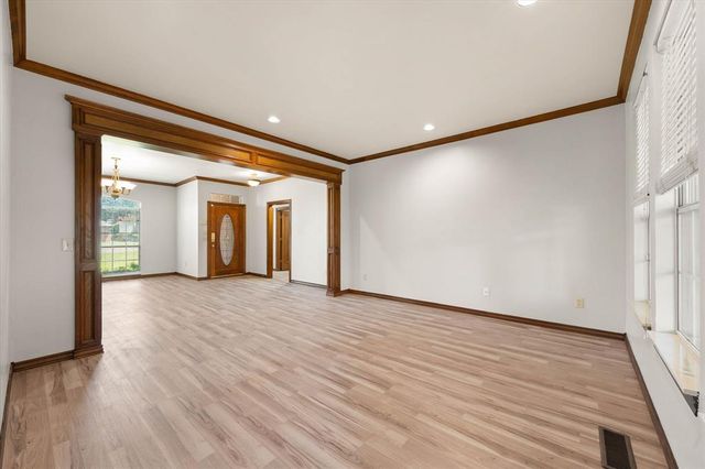 4104 Devon Drive, Edmond, OK 73034