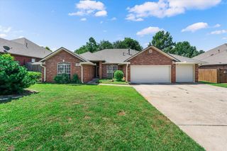 4104 Devon Drive, Edmond, OK 73034