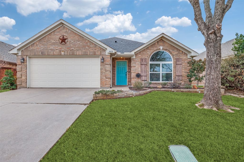 4418 Shady Elm Drive, Mansfield, TX 76063