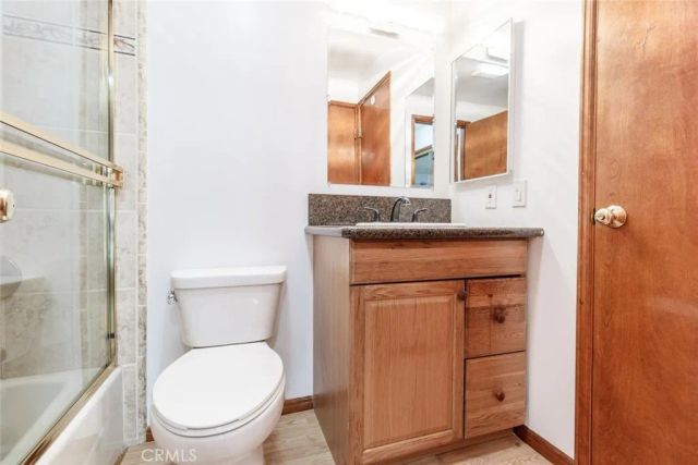 20234 Cantara Street 231, Winnetka, CA 91306