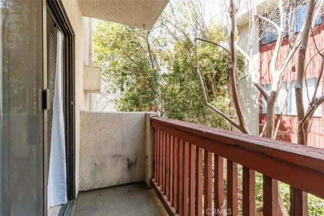 20234 Cantara Street 231, Winnetka, CA 91306