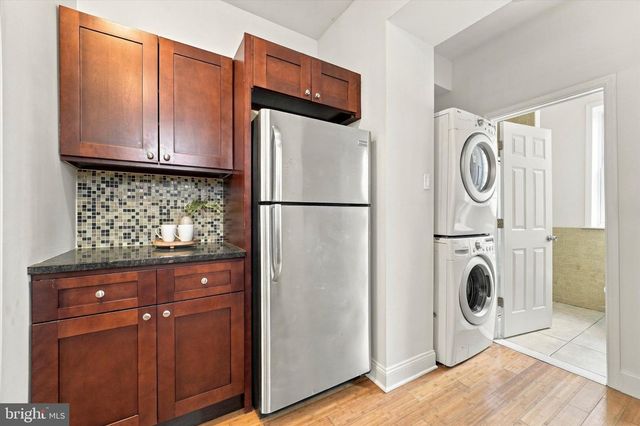 1604 S 16TH ST, Philadelphia, PA 19145