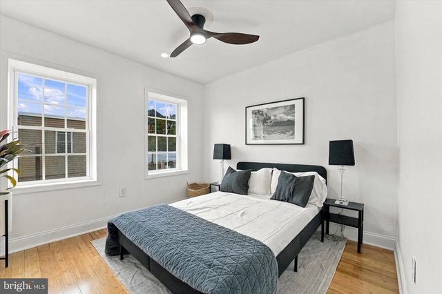 1604 S 16TH ST, Philadelphia, PA 19145