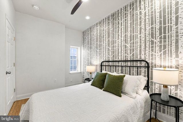 1604 S 16TH ST, Philadelphia, PA 19145