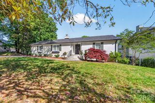6220 Sharon Road, Charlotte, NC 28210