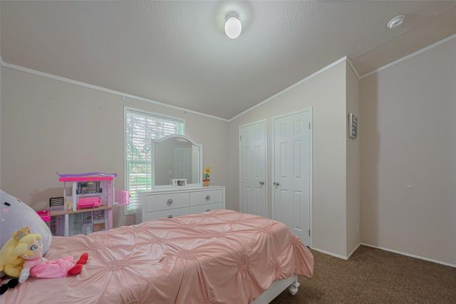 5526 State Hiway 90, Madisonville, TX 77864