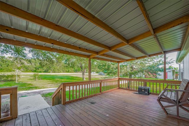 5526 State Hiway 90, Madisonville, TX 77864