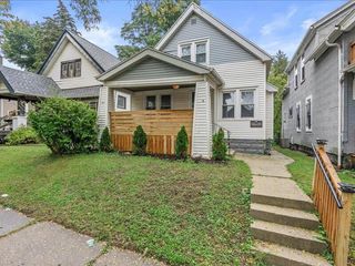 3408 N 11th STREET, Milwaukee, WI 53206