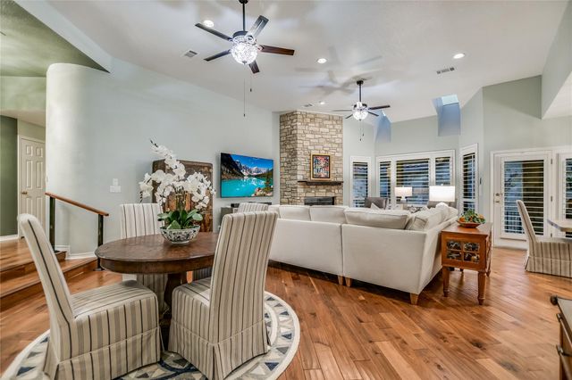 501 Sombrero, Horseshoe Bay, TX 78657