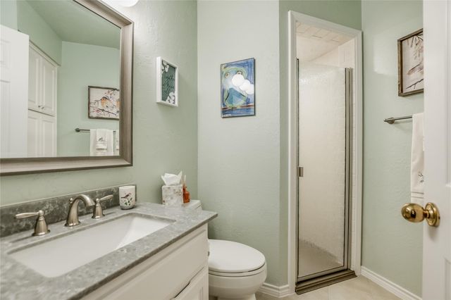 501 Sombrero, Horseshoe Bay, TX 78657