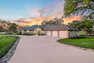 501 Sombrero, Horseshoe Bay, TX 78657