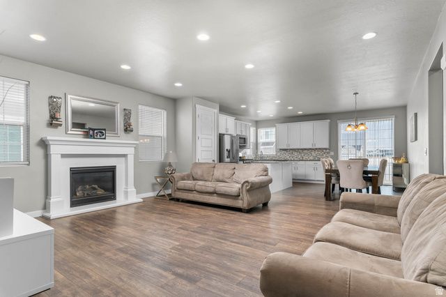 5686 N DUKE LN, Stansbury Park, UT 84074